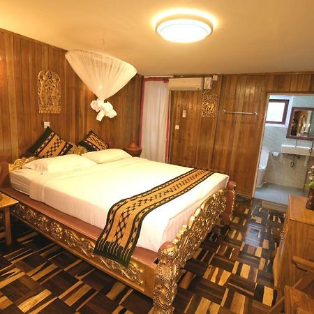 Golden Empress Hotel Nyaung Shwe Eksteriør bilde