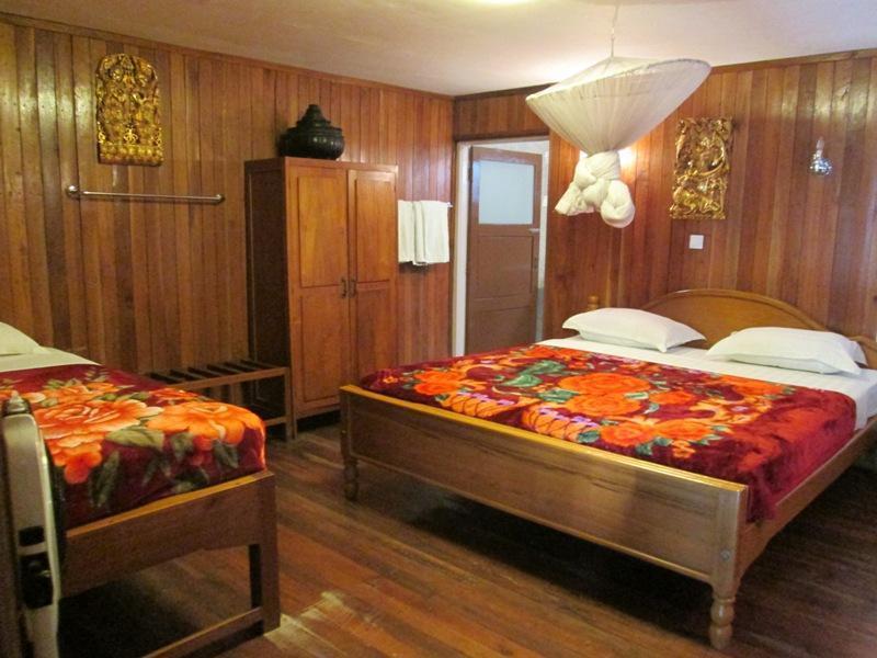 Golden Empress Hotel Nyaung Shwe Eksteriør bilde