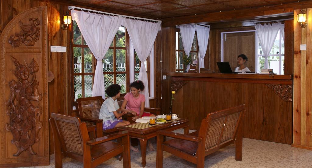Golden Empress Hotel Nyaung Shwe Eksteriør bilde