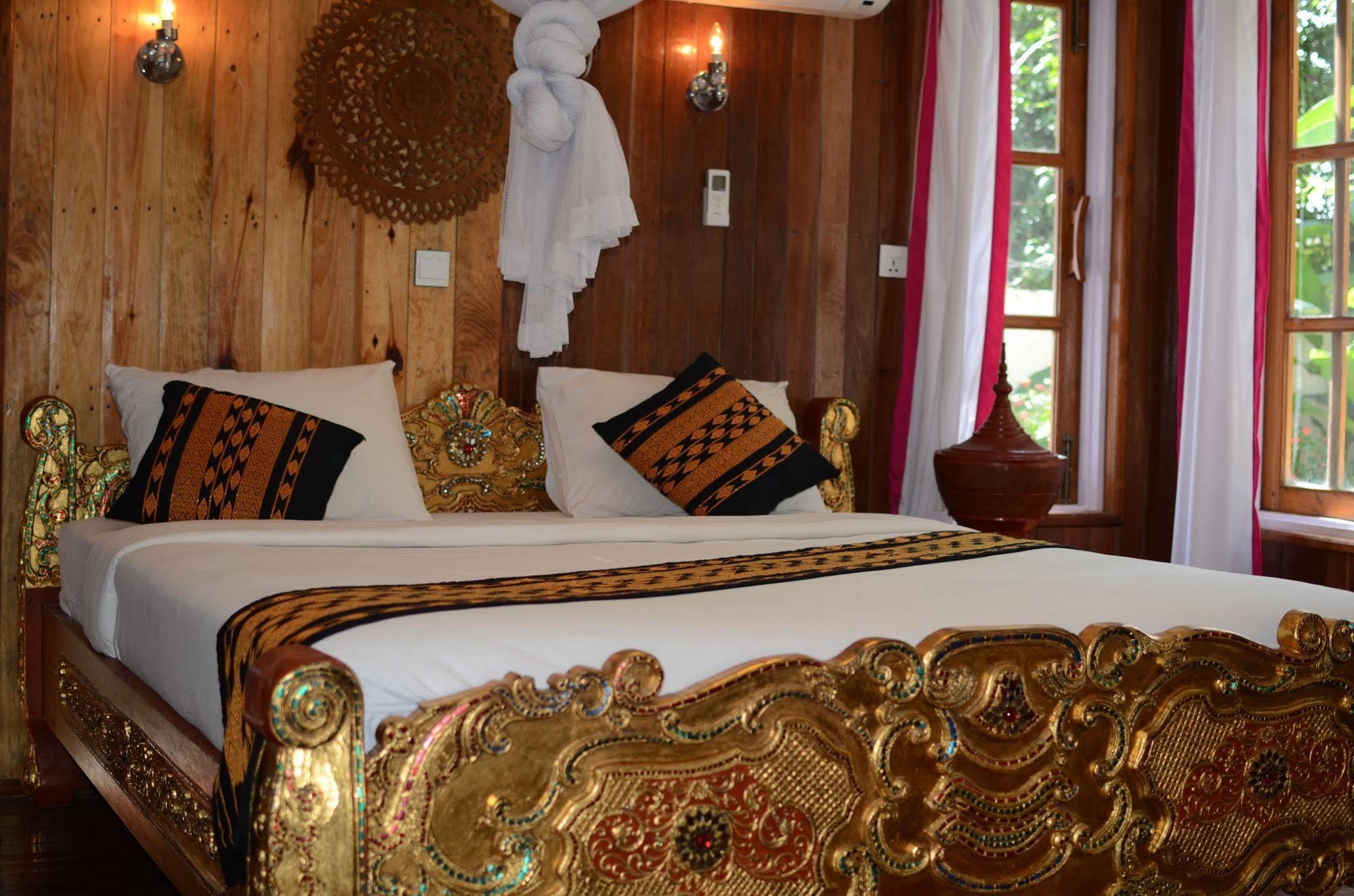 Golden Empress Hotel Nyaung Shwe Eksteriør bilde