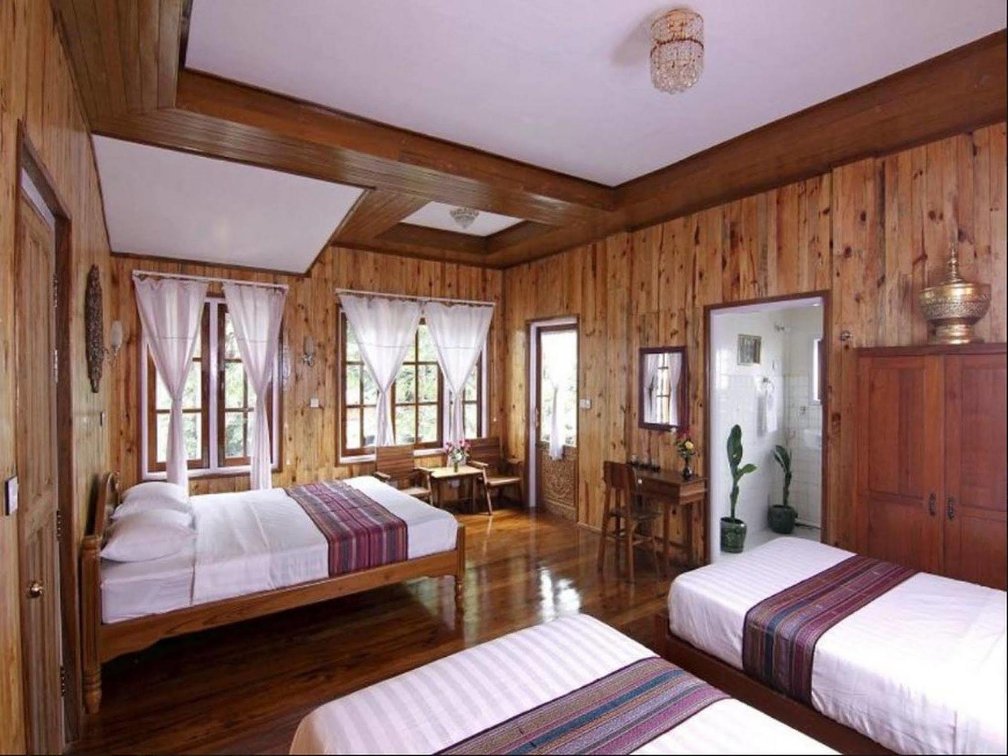 Golden Empress Hotel Nyaung Shwe Eksteriør bilde